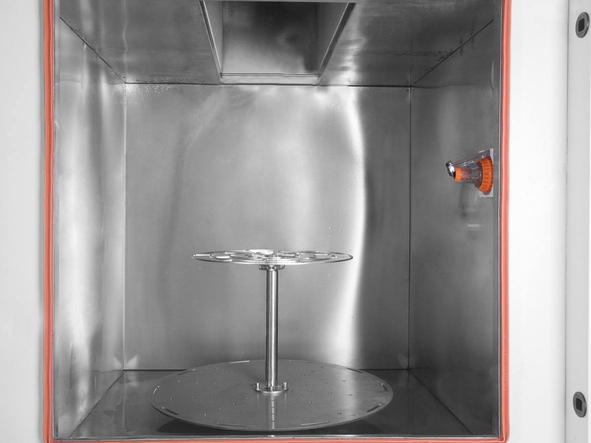 淋雨試驗(yàn)箱內(nèi)部示意圖